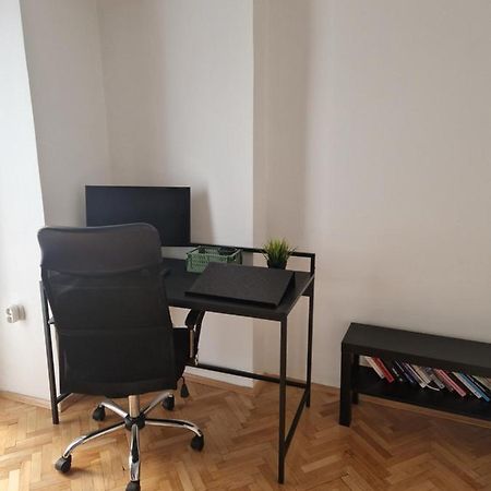 Comfy Center Apartment Σκόπια Εξωτερικό φωτογραφία